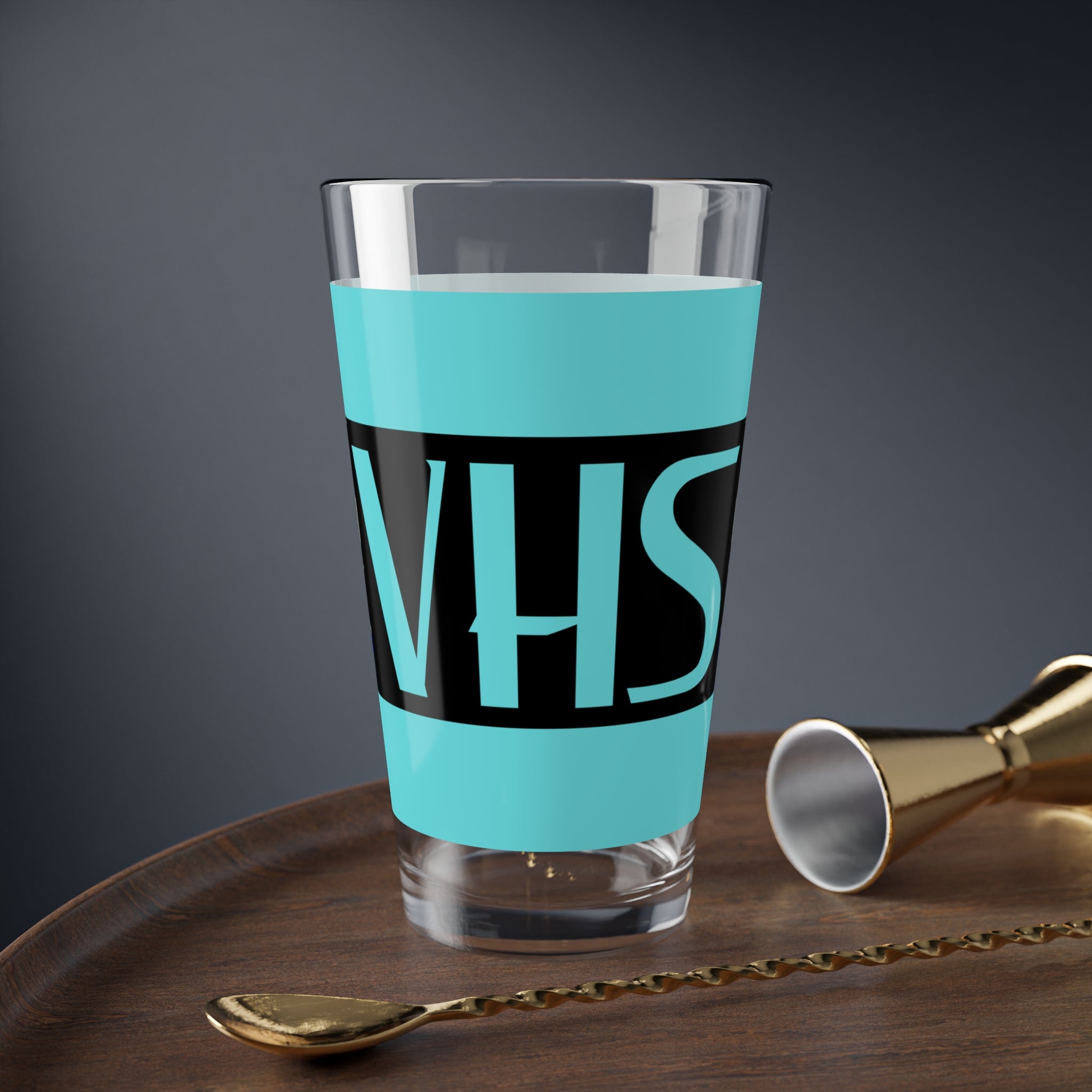 📼 80s–90s VHS Glass